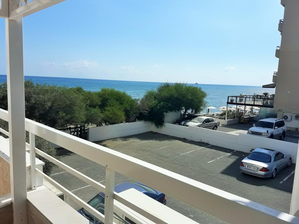 16 Sandy Beach Larnaca Exterior photo